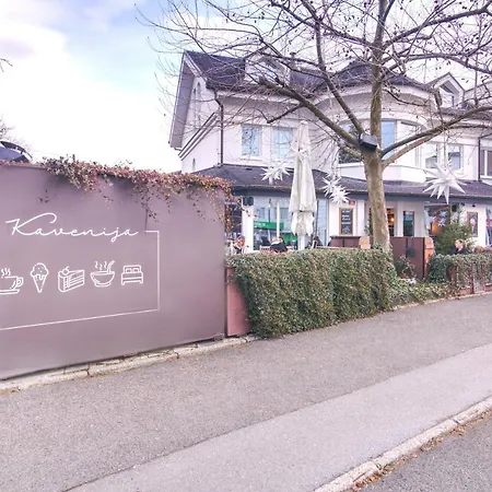 Kavenija Apartmaji - Free Parking Apartman *