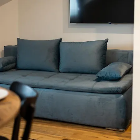 Kavenija Apartmaji - Free Parking Apartment *