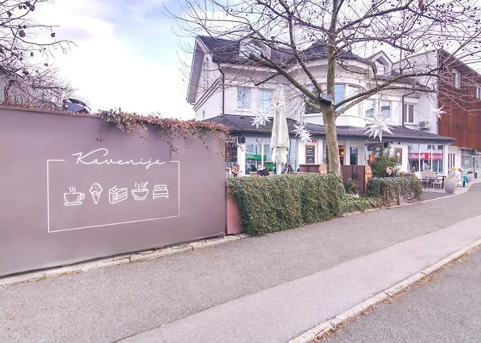 Kavenija Apartmaji - Free Parking Apartment *